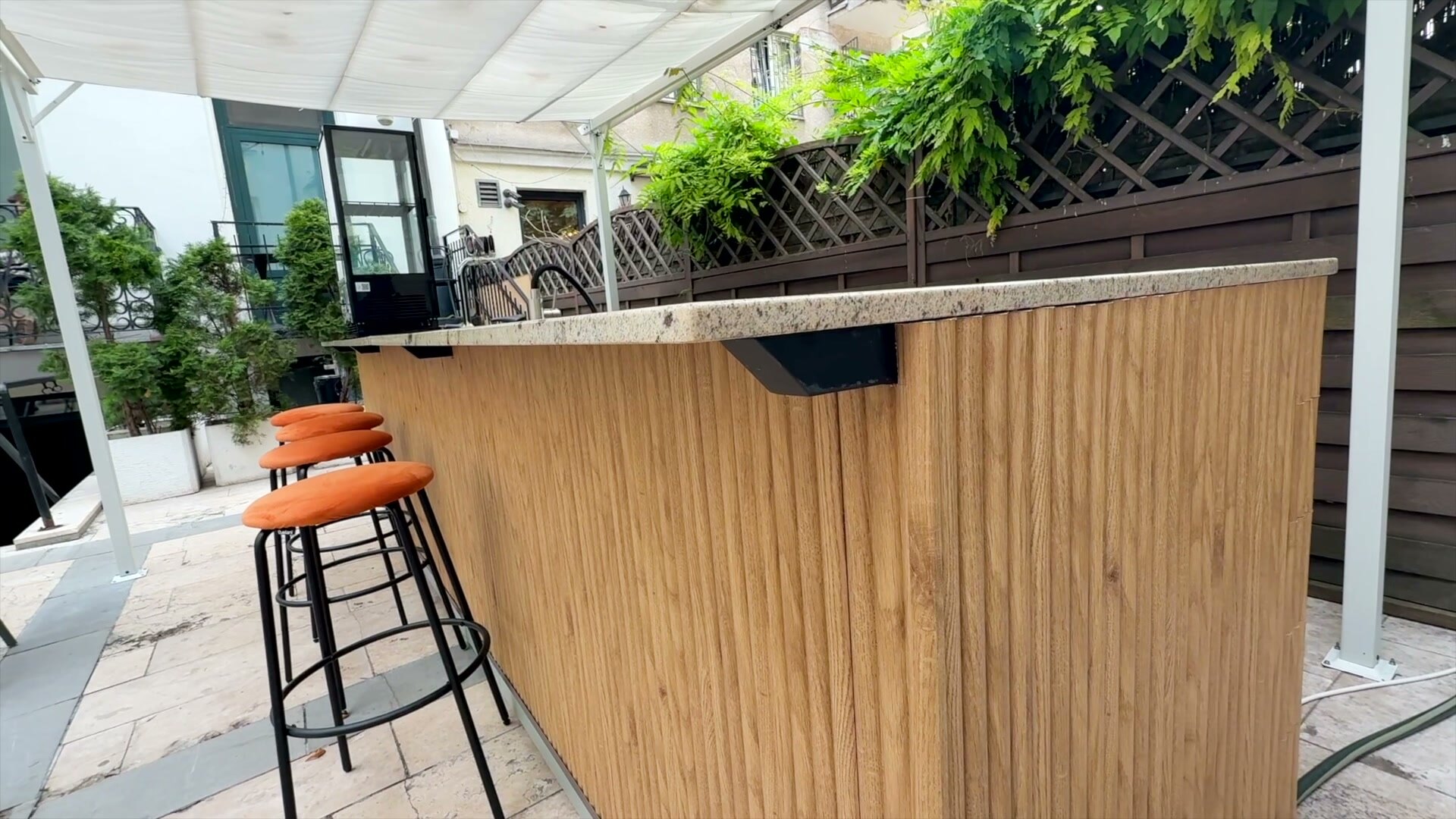 Барна стійка на замовлення для літньої тераси BRIO Bistro — фото 3