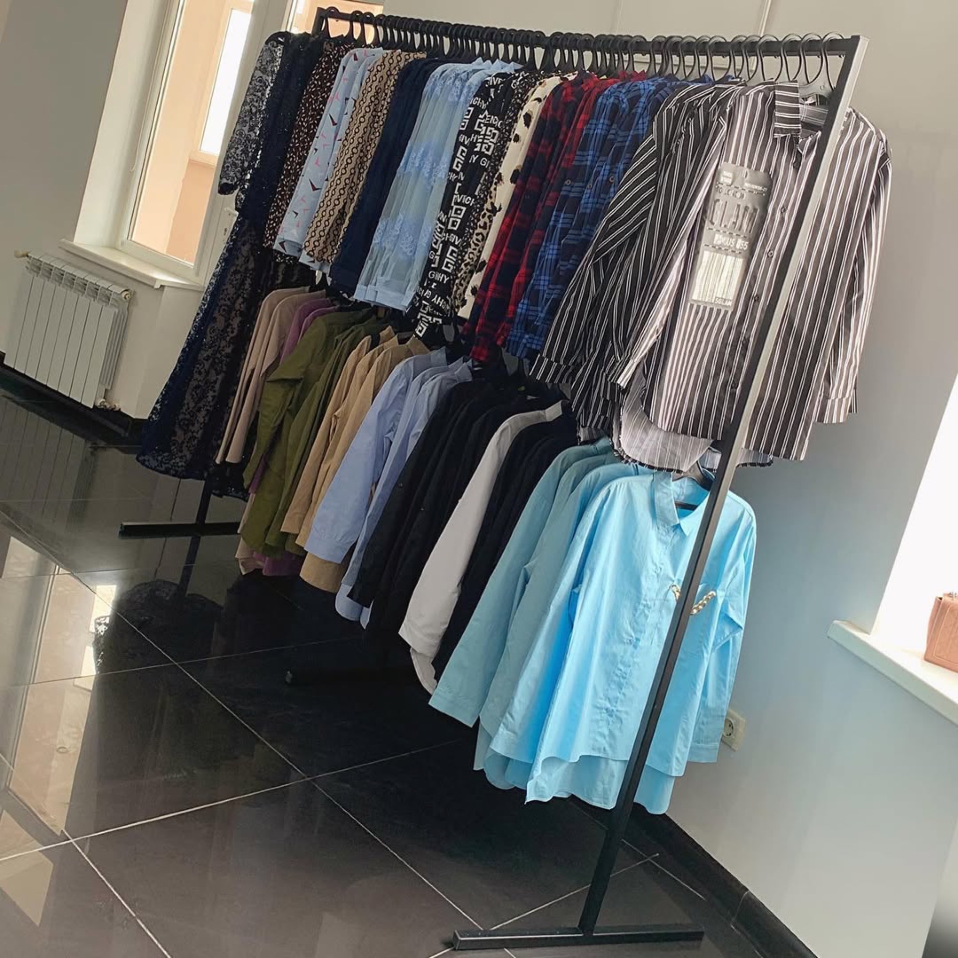 Clothing Store Display Rack — photo 5